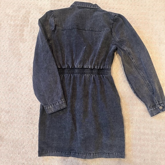 Gilli Roxy Denim Dress - Picture 2 of 5
